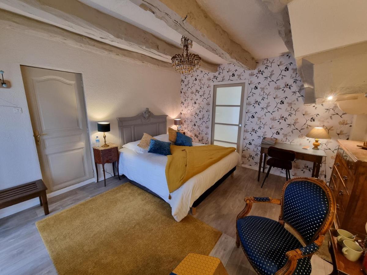 Les Berges De La Planchette Bed & Breakfast Yvignac-la-Tour Exterior photo